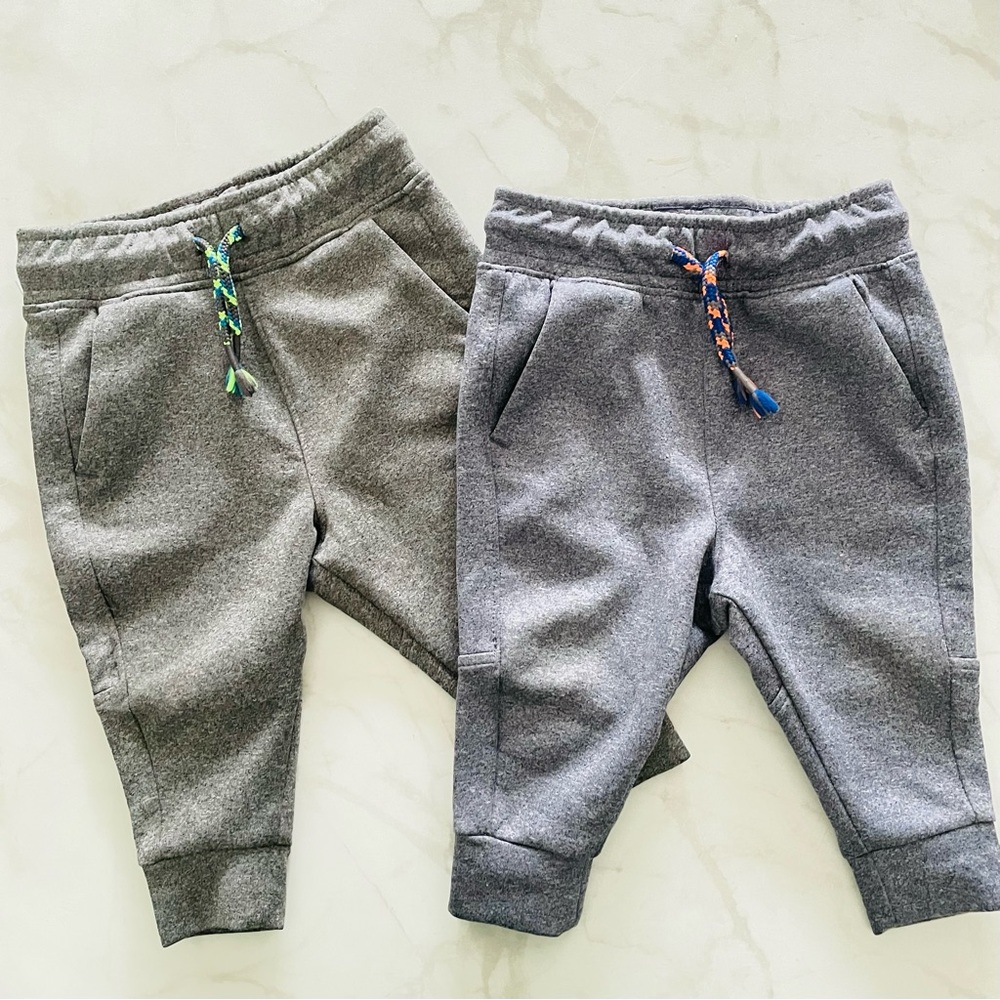 🎁 Set of Two Sweats Cat and Jack Size 12 Months Gray and Dark Blue